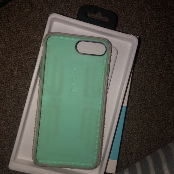 iPhone 8 Plus case - Picture 4 of 4